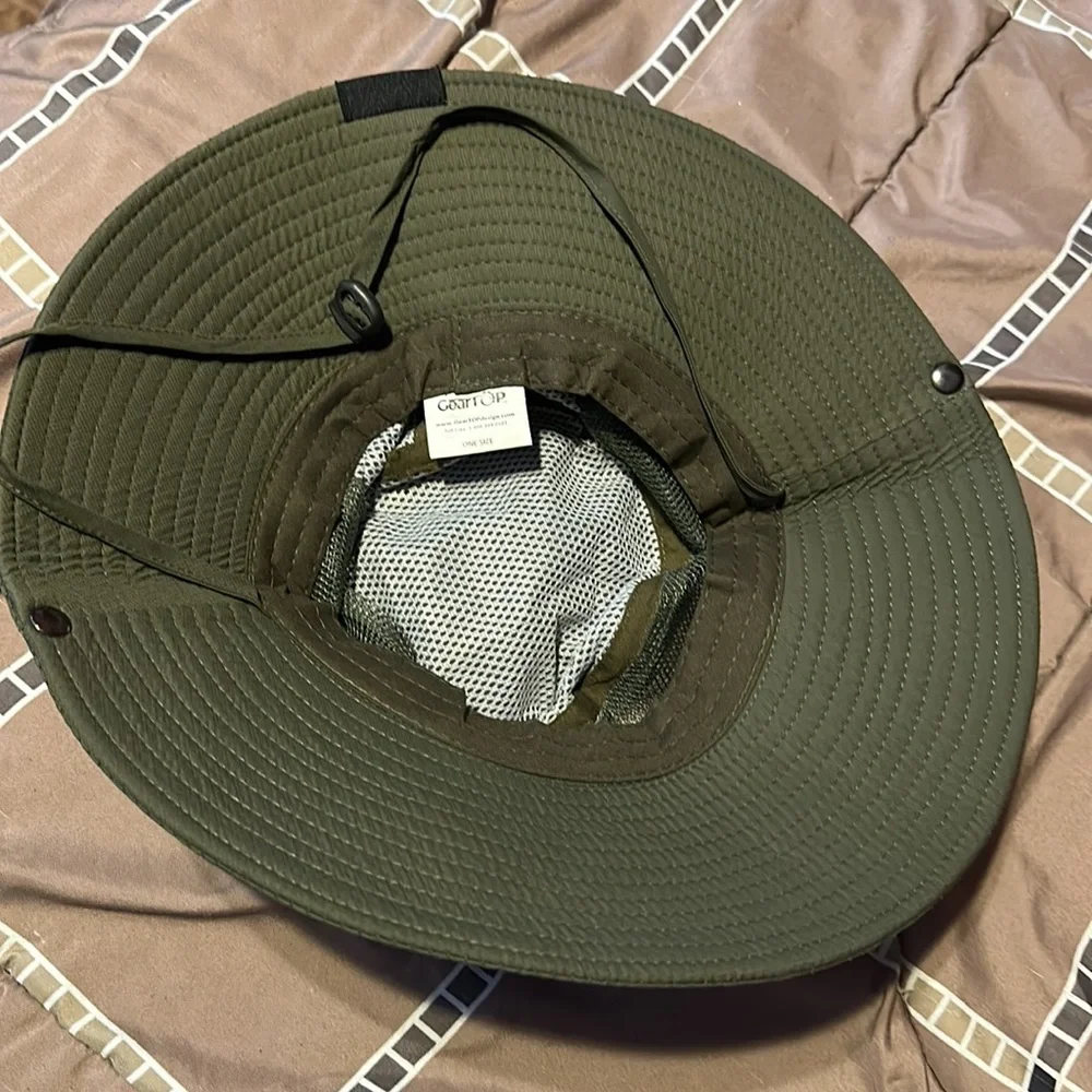 Men’s hat - Picture 2 of 3